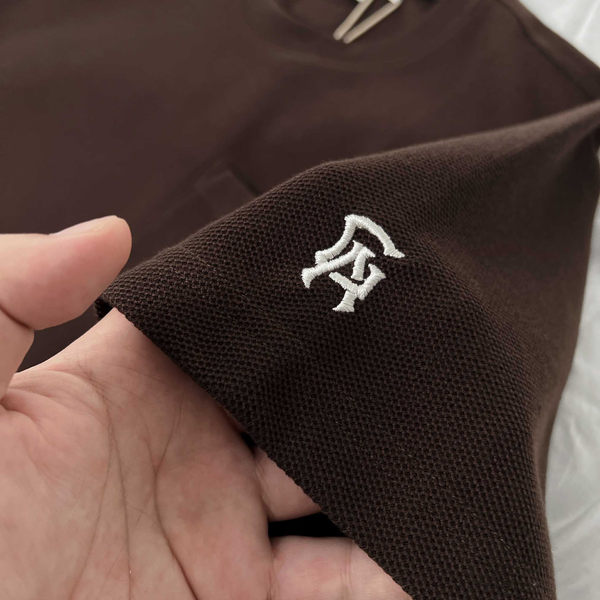 Áo Thun Big size có Túi In Gấu Money Màu Nâu