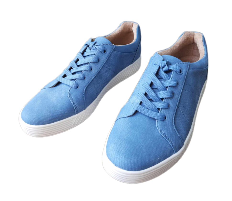 Giày Sneaker Nam Size 42 - Màu Xanh Dương Đẹp Mắt, Giá Chỉ Còn 499K