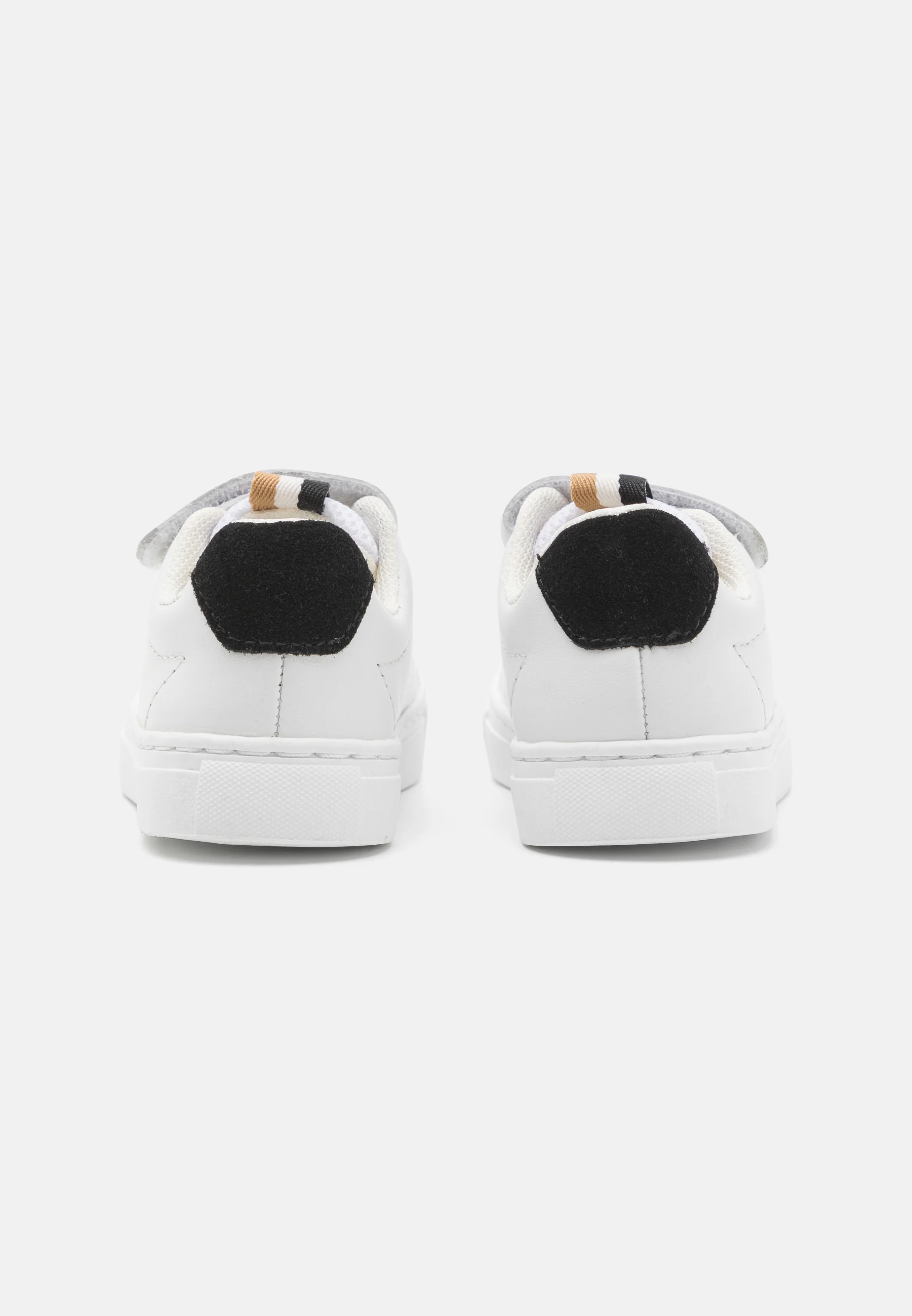 Giày Trẻ Em BOSS Kidswear TRAINERS UNISEX - Hàng Xuất Dư Âu Mỹ Xịn