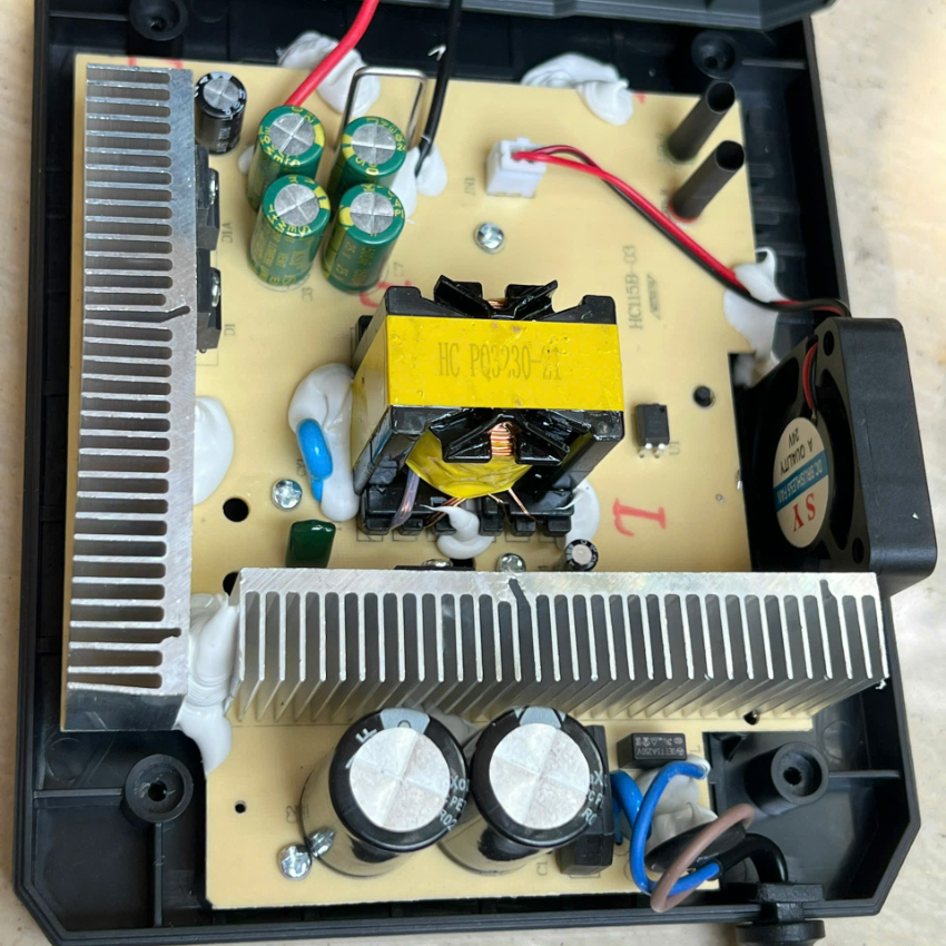 Sạc DEKTON 6.5A M21-S65PRO