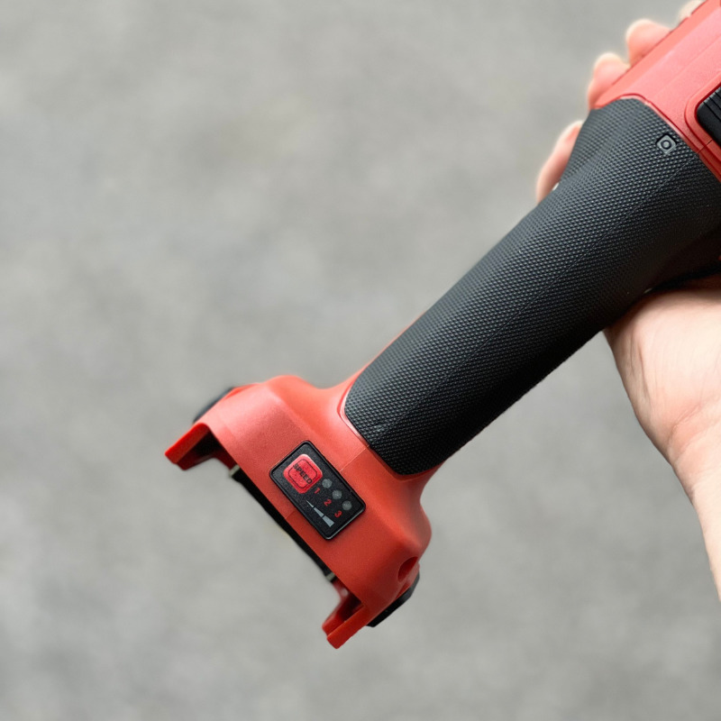 Máy mài dùng pin AMAXTOOLS AM100SM (chua có pin sạc)