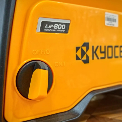 Máy rửa xe áp lực KYOCERA 800W AJP-800