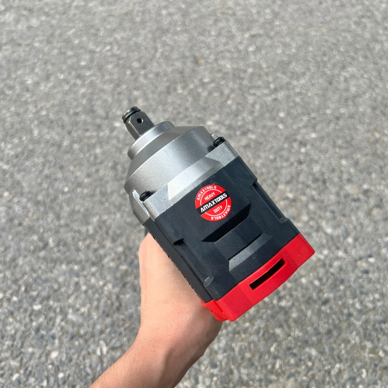 Máy siết bulong sử dụng pin AMAXTOOLS ABL66012SM (chưa có pin sạc)