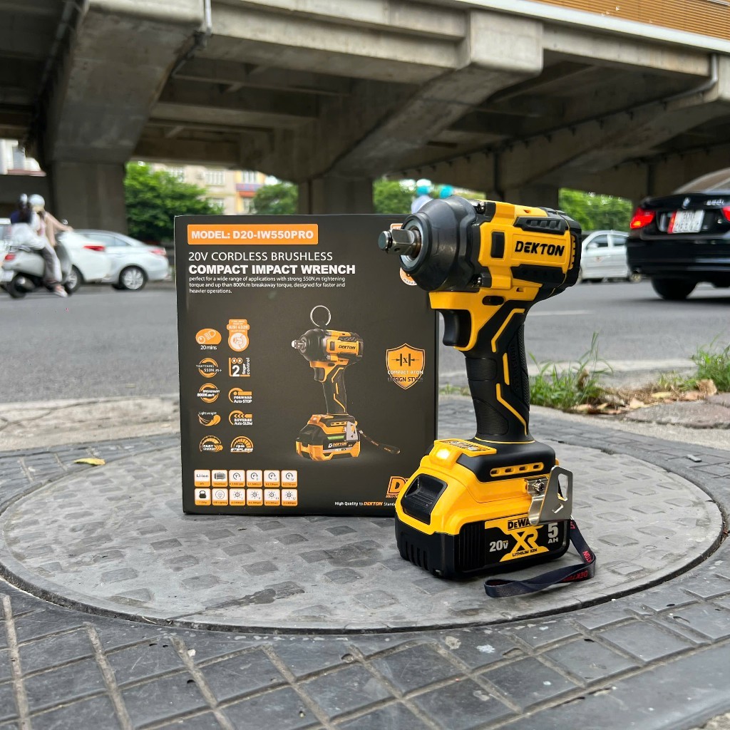 Máy siết bulong dùng pin DEKTON D20-IW550PRO (Chưa pin và sạc)