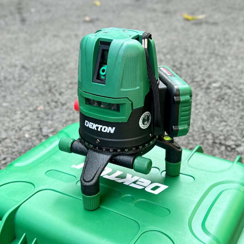Máy laser DEKTON DK-LS0505