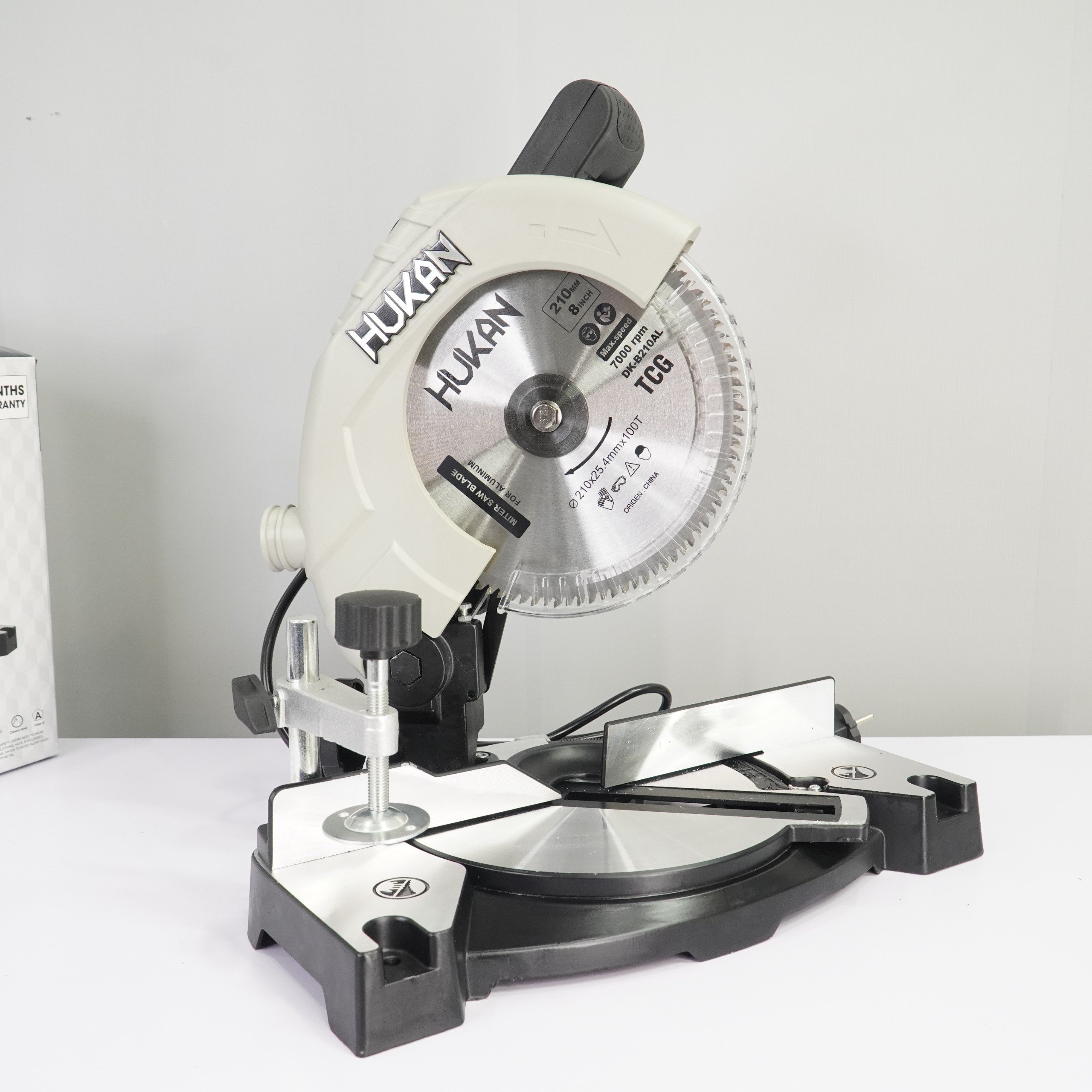 Máy cắt nhôm dùng điện HUKAN HK-MS210s