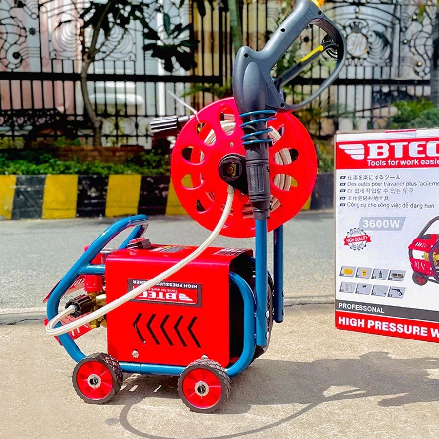 Máy rửa xe BTEC BT3600 (có chỉnh áp)
