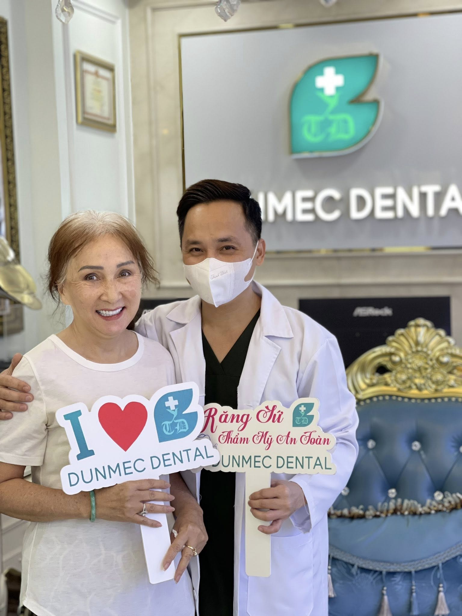 Mất răng lâu năm, trồng Implant bây giờ còn kịp đón Tết?