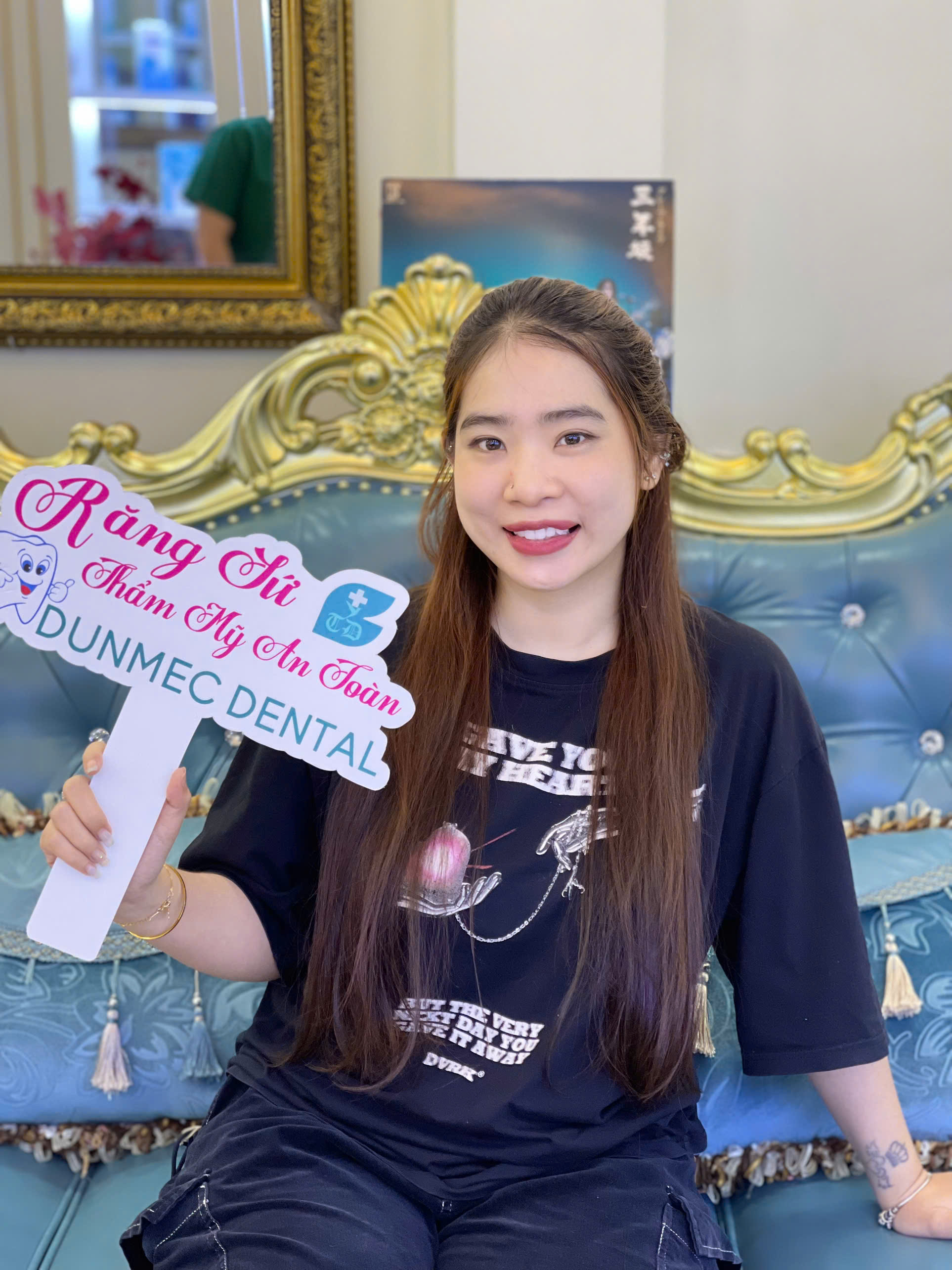 Dán Răng Sứ Veneer và Bọc Răng Sứ – Nên Chọn Phương Pháp Nào Tại DUNMEC DENTAL?