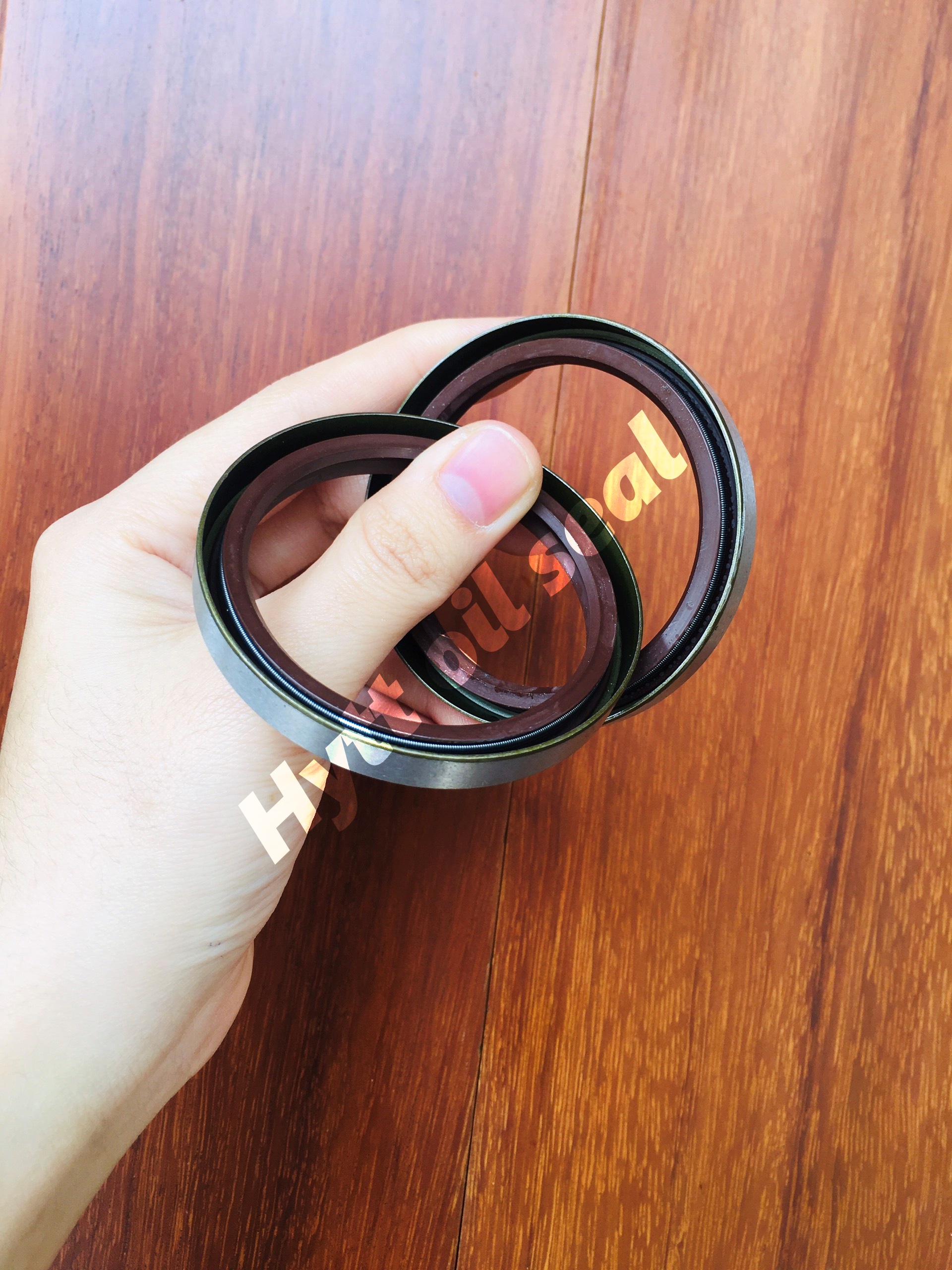 PHỐT CHẮN DẦU TB 52*64*8 (PHỐT XE HƠI 52x64x8)