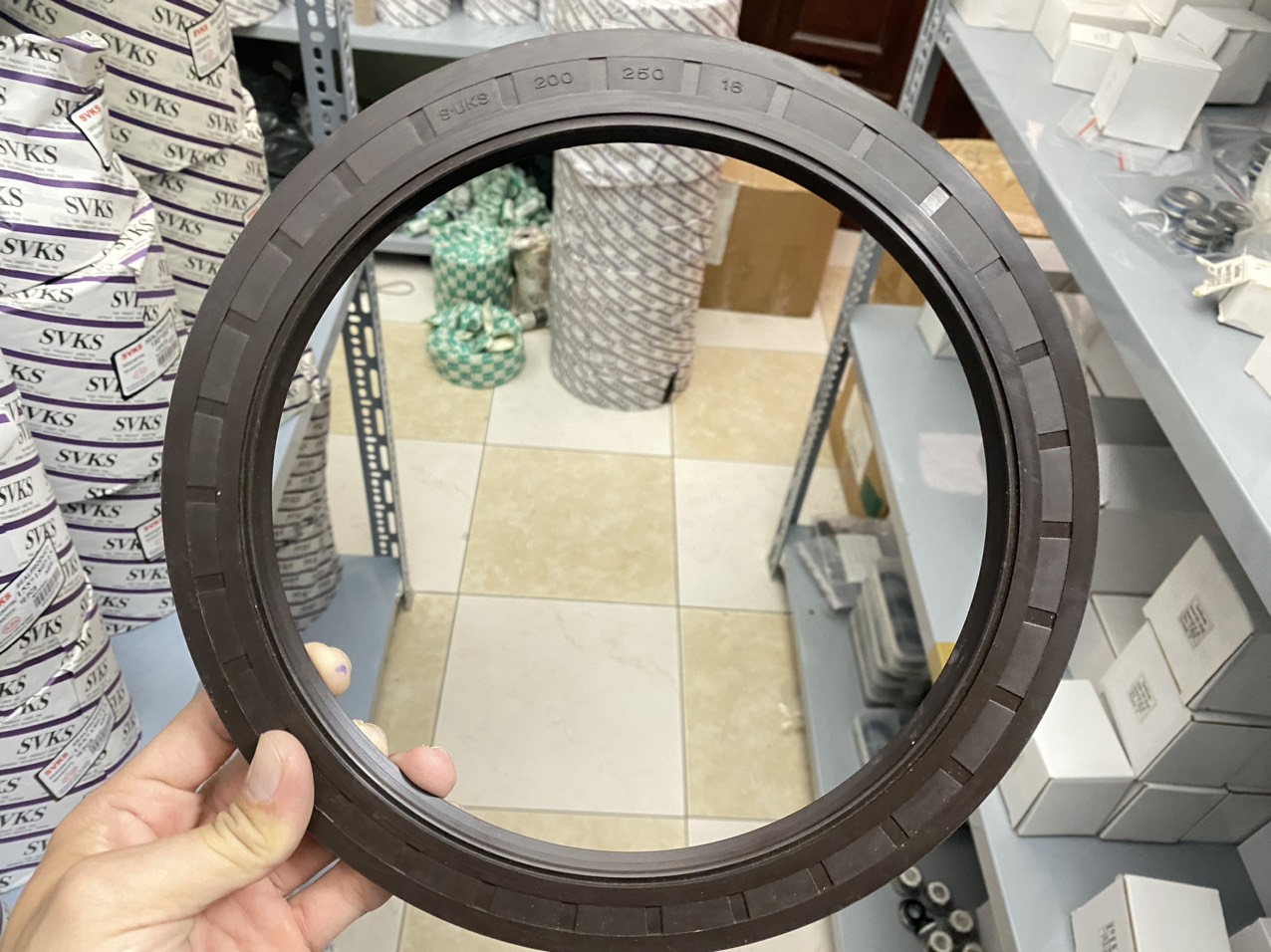 PHỐT CHẮN DẦU TG/TC SVKS 200*250*18