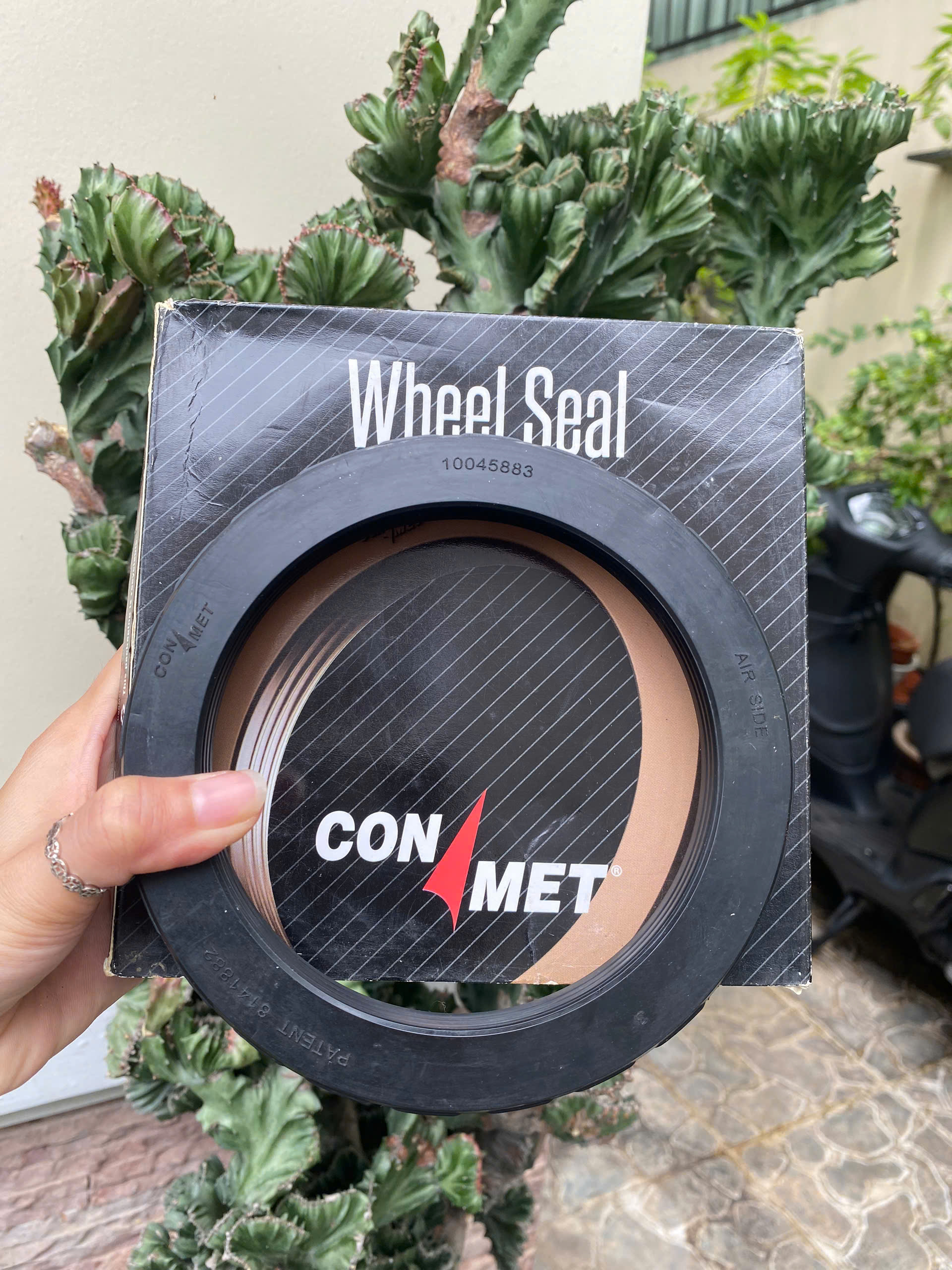 Phốt đầu kéo xe Mỹ 111*150*26