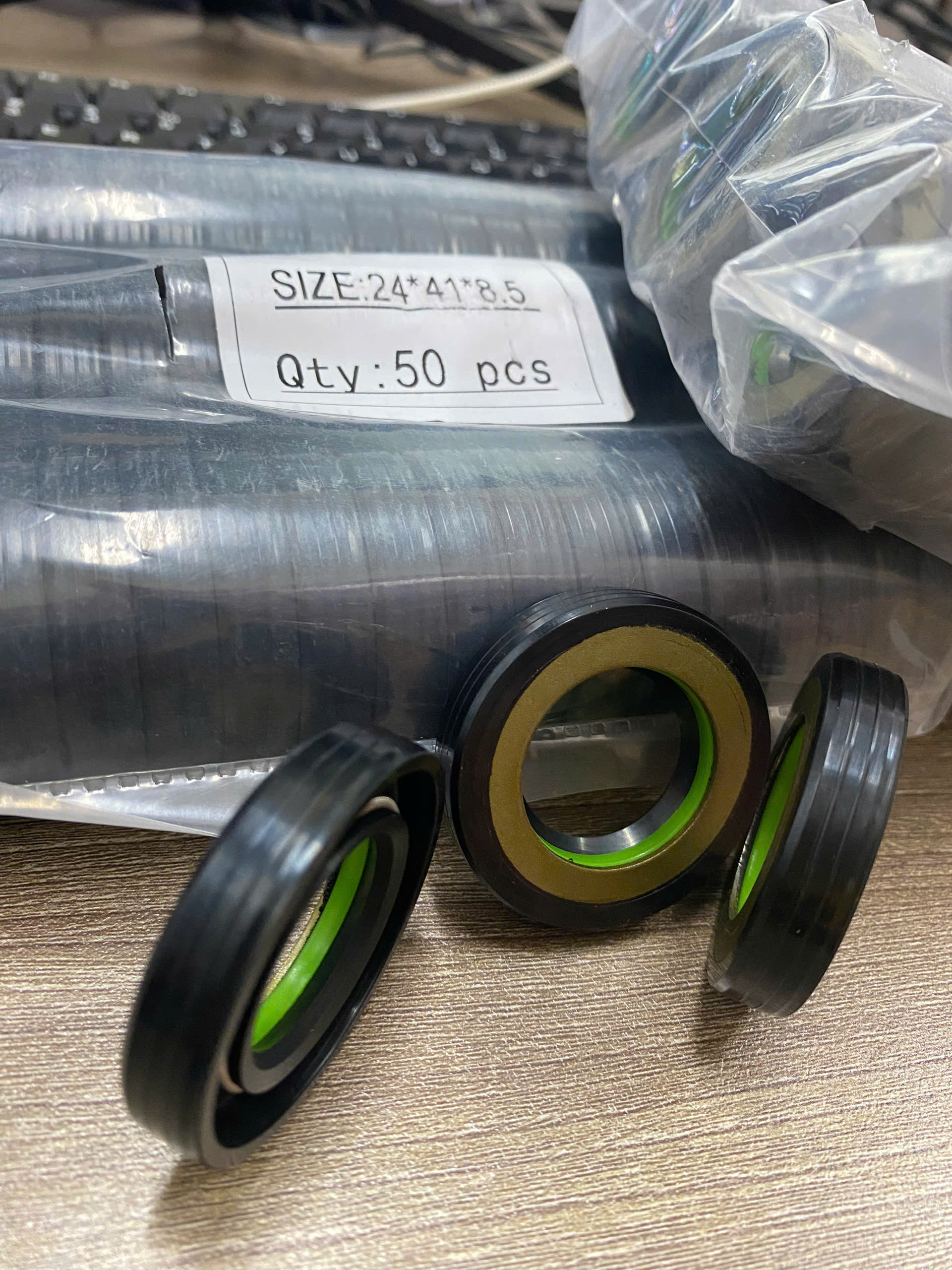 PHỐT TAY LÁI Scjy 24*41*8.5 Power Steering Rack Seal for Tractor Pump 90310-24012 For Tractor