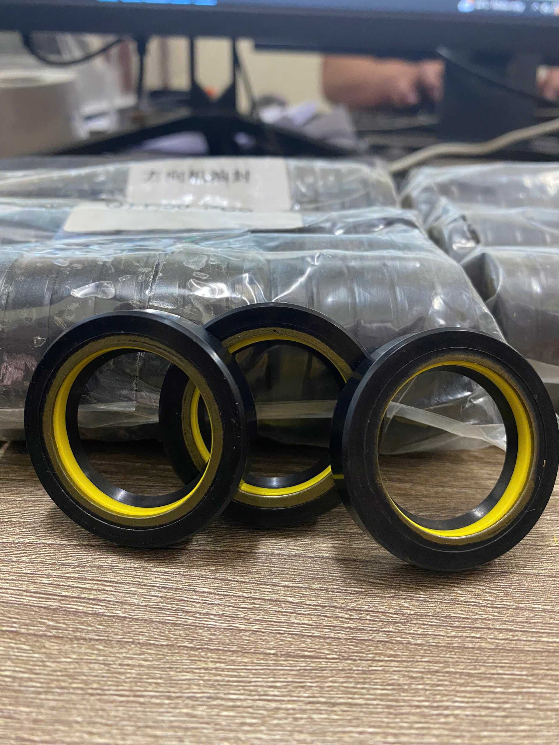 PHỐT TAY LÁI SCJY 28*41*8.5 Power Steering Oil Seal for Gear Box Cnb20 28-41-8.5 Oil Seal High Pressure Rack Power Seal