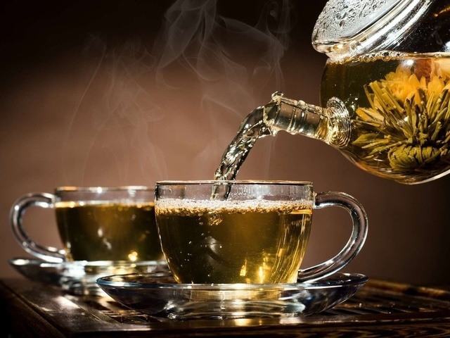 Uống Trà Thanh Nhiệt Có Mất Ngủ Không? Khi Nào Nên Sử Dụng?