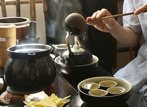 Trà Hồng Sâm Uống Có Tác Dụng Gì? Lợi Ích Tuyệt Vời Cho Sức Khỏe