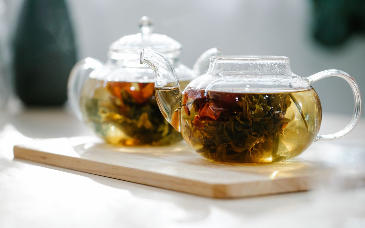 Trà Thảo Mộc Hỗ Trợ Huyết Áp Cao: Giải Pháp Tự Nhiên Hiệu Quả