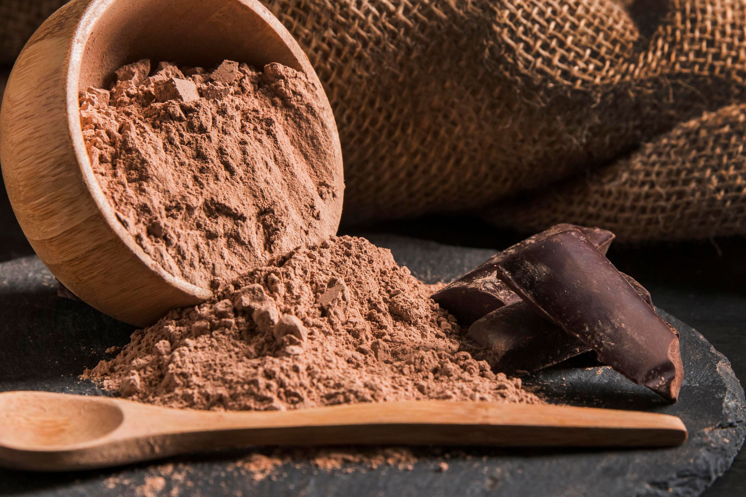 Bí Quyết Giữ Hương Cacao Thơm Ngon Dù Để Lâu
