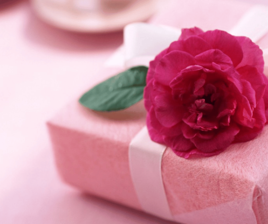 Gợi Ý Quà Tặng Cho Vợ Trong Những Dịp Đặc Biệt