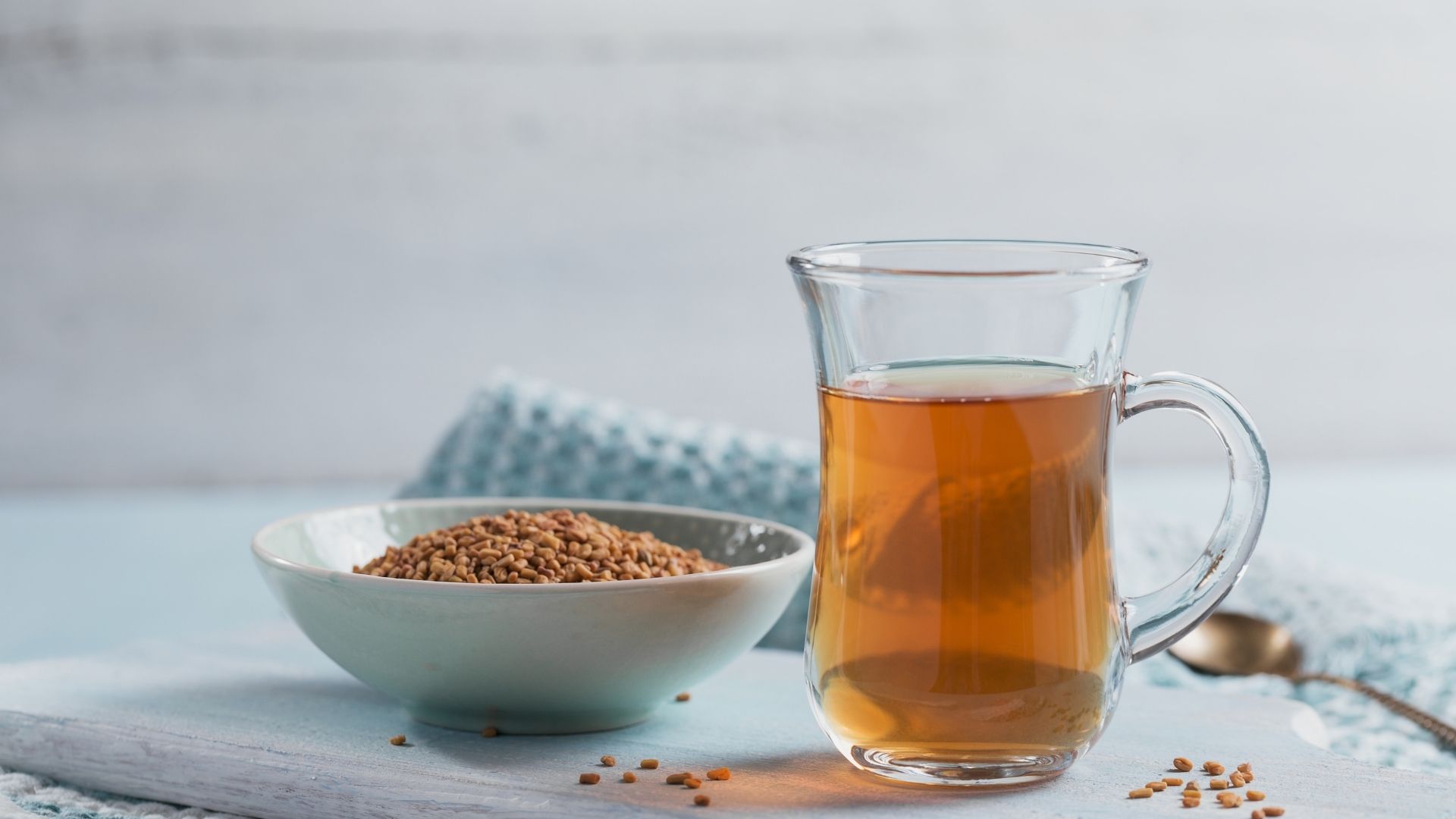 Trà Hạt Methi: Giảm đau bụng kinh, điều hòa nội tiết tố nữ
