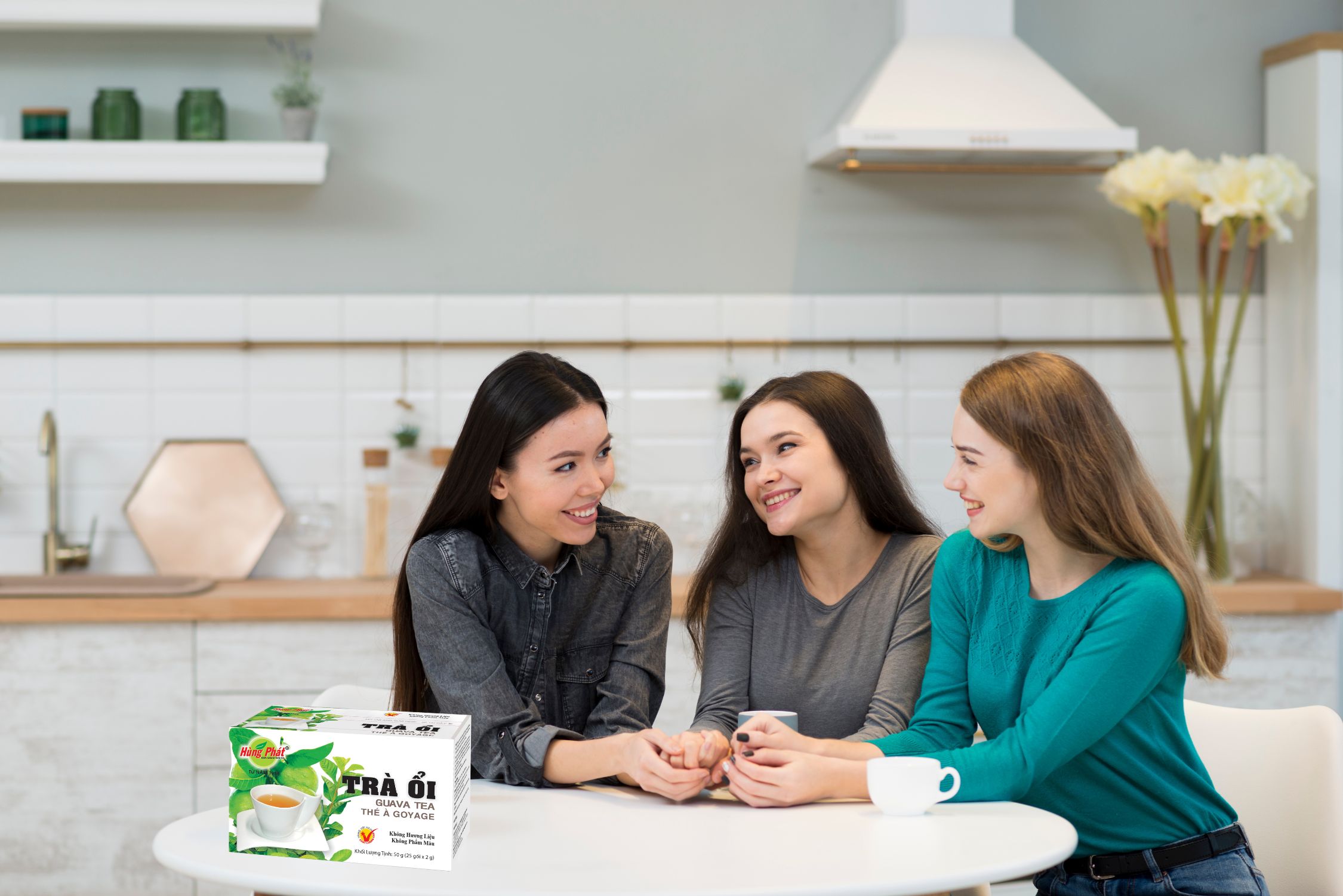 Từ Người Trẻ Năng Động Đến Gia Đình An Yên – Ai Cũng Có Thể Thưởng Thức Trà Ổi
