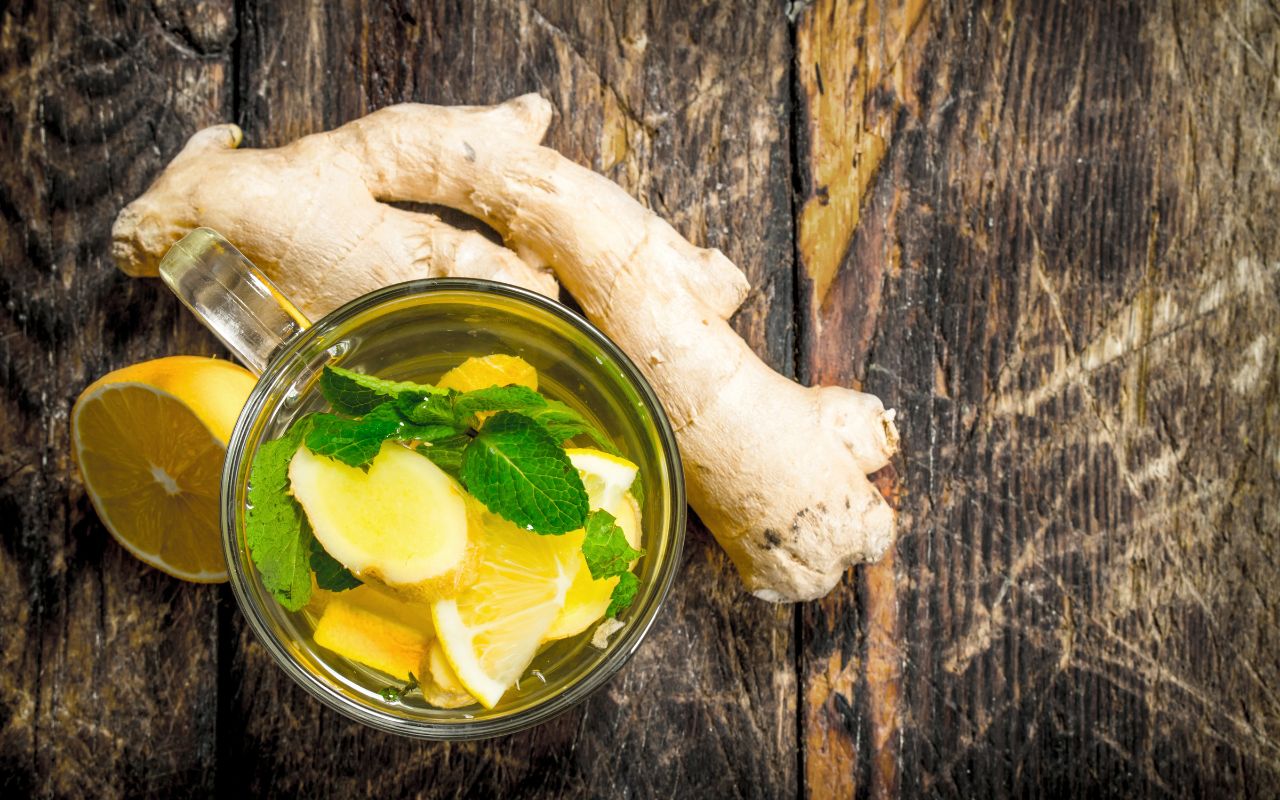 Tác dụng của việc uống trà gừng hàng ngày
