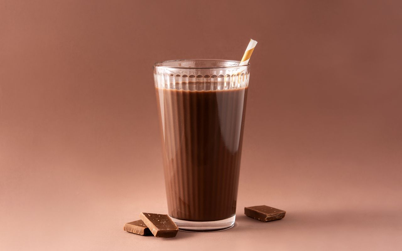 Cách pha cacao sữa tươi thơm ngon, dễ thực hiện