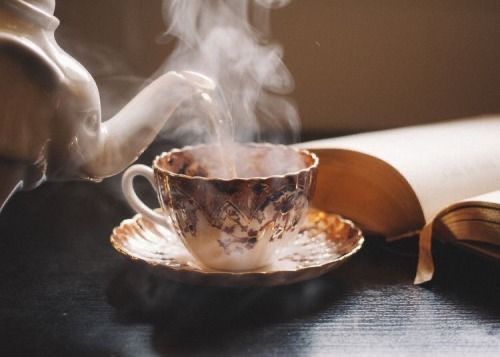 Uống Trà Thanh Nhiệt Có Lợi Ích Gì? Khi Nào Nên Uống?