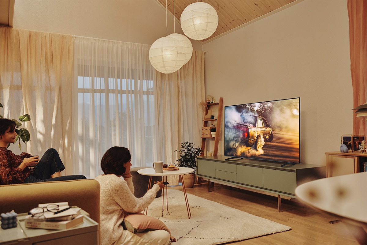 Smart Tivi Crystal UHD 4K BU8000