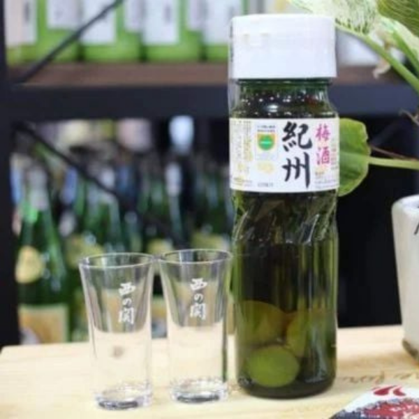 Rượu mơ Nhật Bản Nakano Miiri có quả 720ml 14%