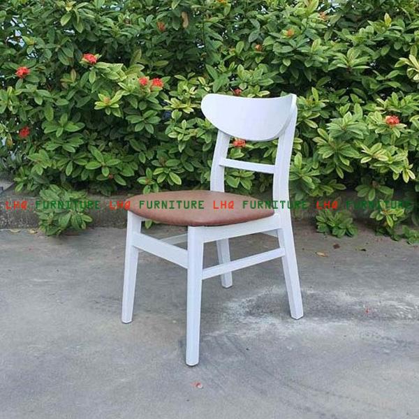 Ghế Gỗ Mango – Ghế Gỗ Cao Su Tự Nhiên Thiết Kế Lưng Mặt Trăng Hiện Đại