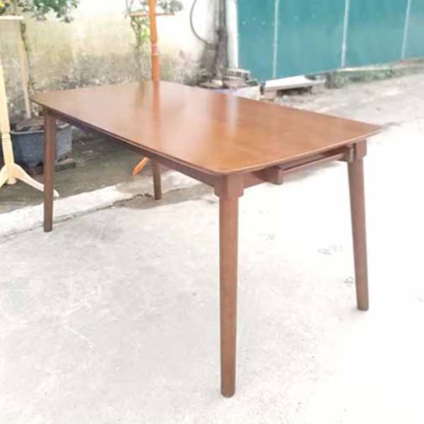 Bộ bàn ăn dài 1m2, 2 ghế Mango, 1 ghế bench