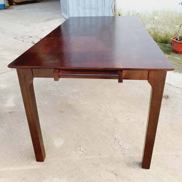 Bàn ăn 1m4, gỗ cao su, tháo ráp tiện lợi, thiết kế chân vuông.