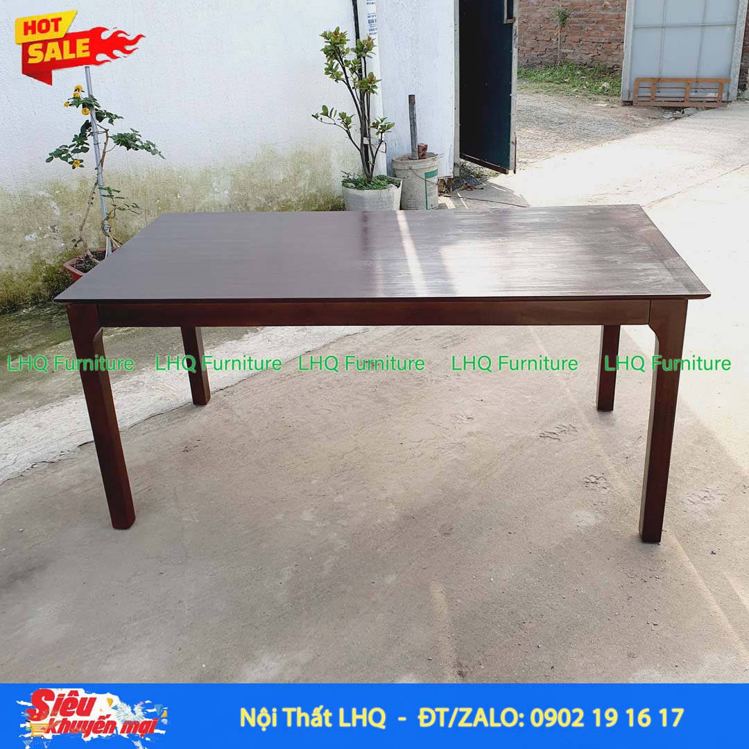 Bàn ăn gỗ cao su tự nhiên - Chọn lựa hoàn hảo cho không gian sống