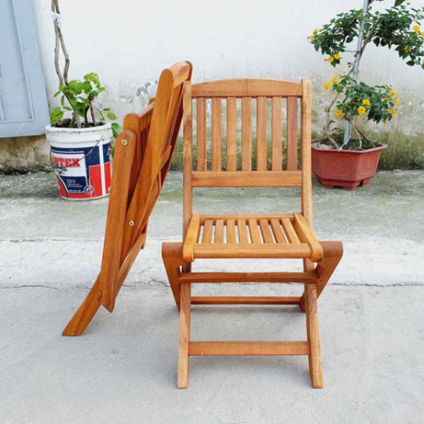 Ghế cafe mini gỗ tràm, xếp gọn dễ dàng, thích hợp để vỉa hè, chất lượng cao, giá rẻ