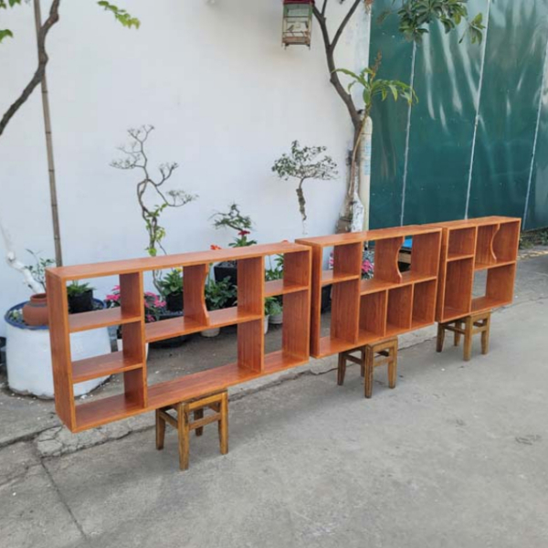 Kệ treo tường gỗ cao su - Giải pháp hoàn hảo cho không gian sống