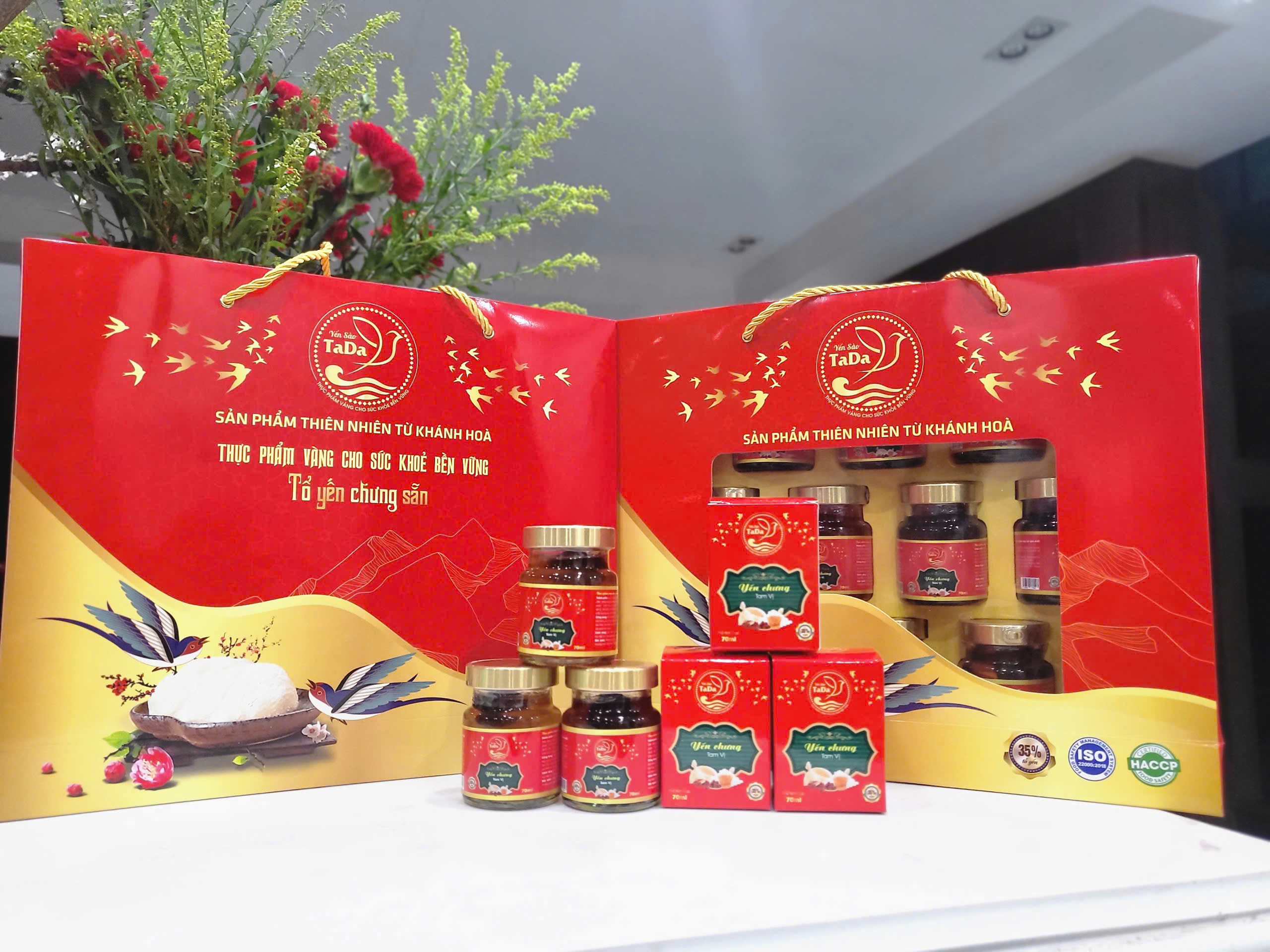 Yến chưng Tam vị