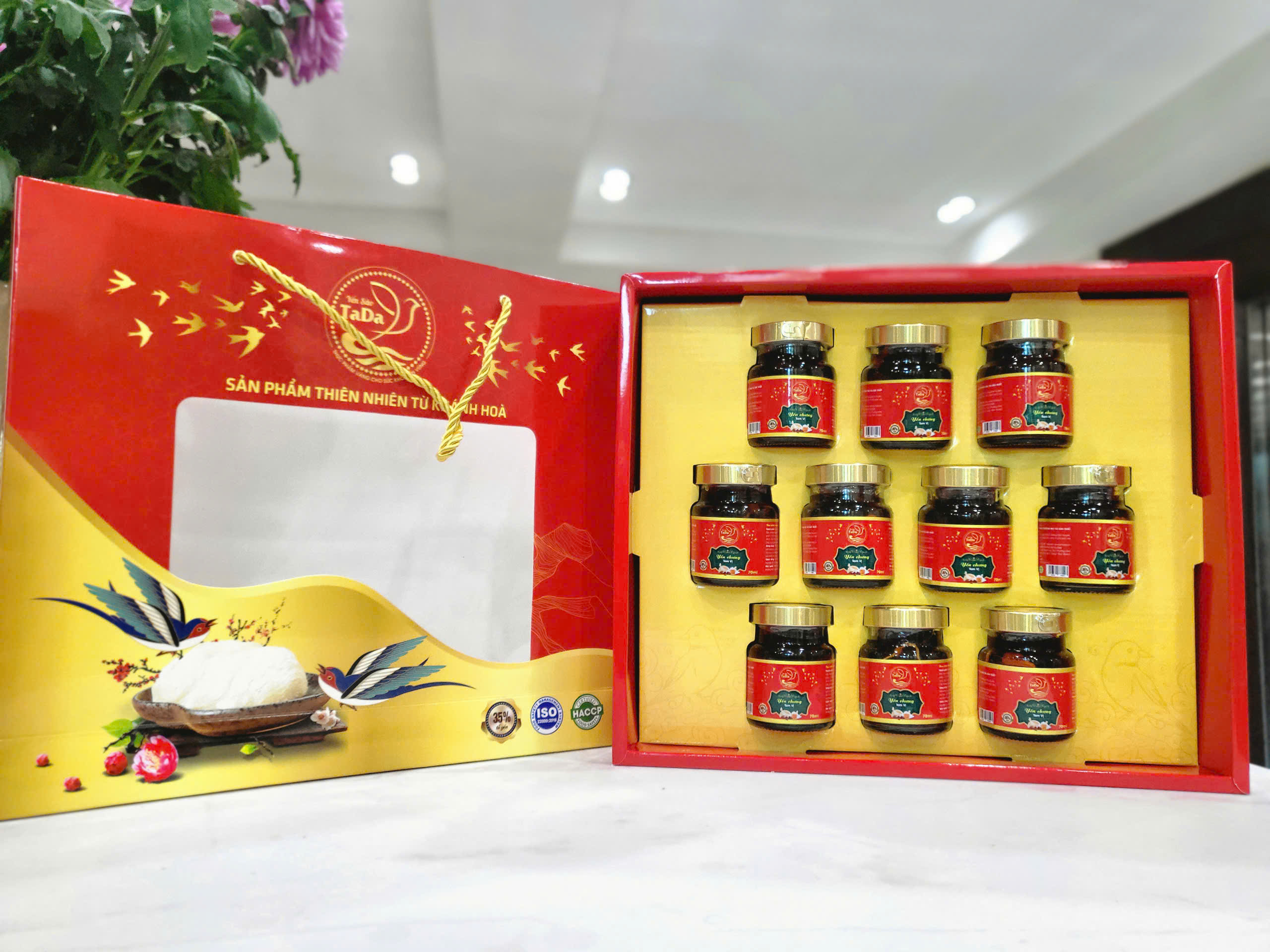 Yến chưng Tam vị