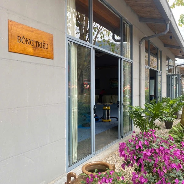 Dong Trieu Room