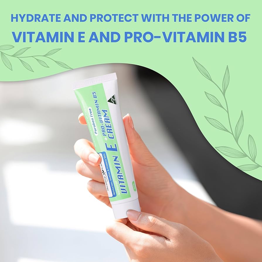 Healthy Care Vitamin E + Pro Vitamin B5 Cream kem dưỡng ẩm chuyên sâu cấp nước cho da 50g (01/29)