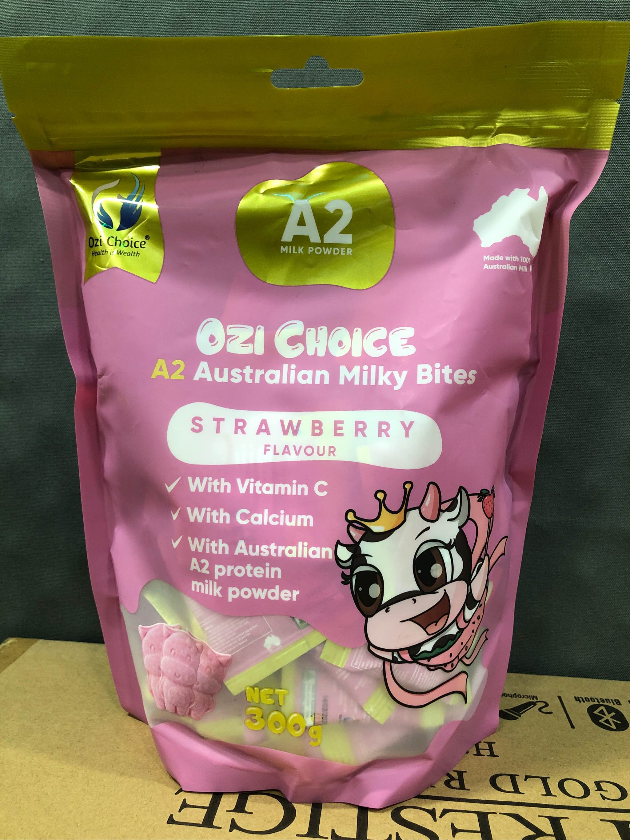 Ozi Choice A2 milky bites strawberry kẹo sữa canxi ăn liền vị dâu cho bé trên 4 tuổi 300g (11/26)