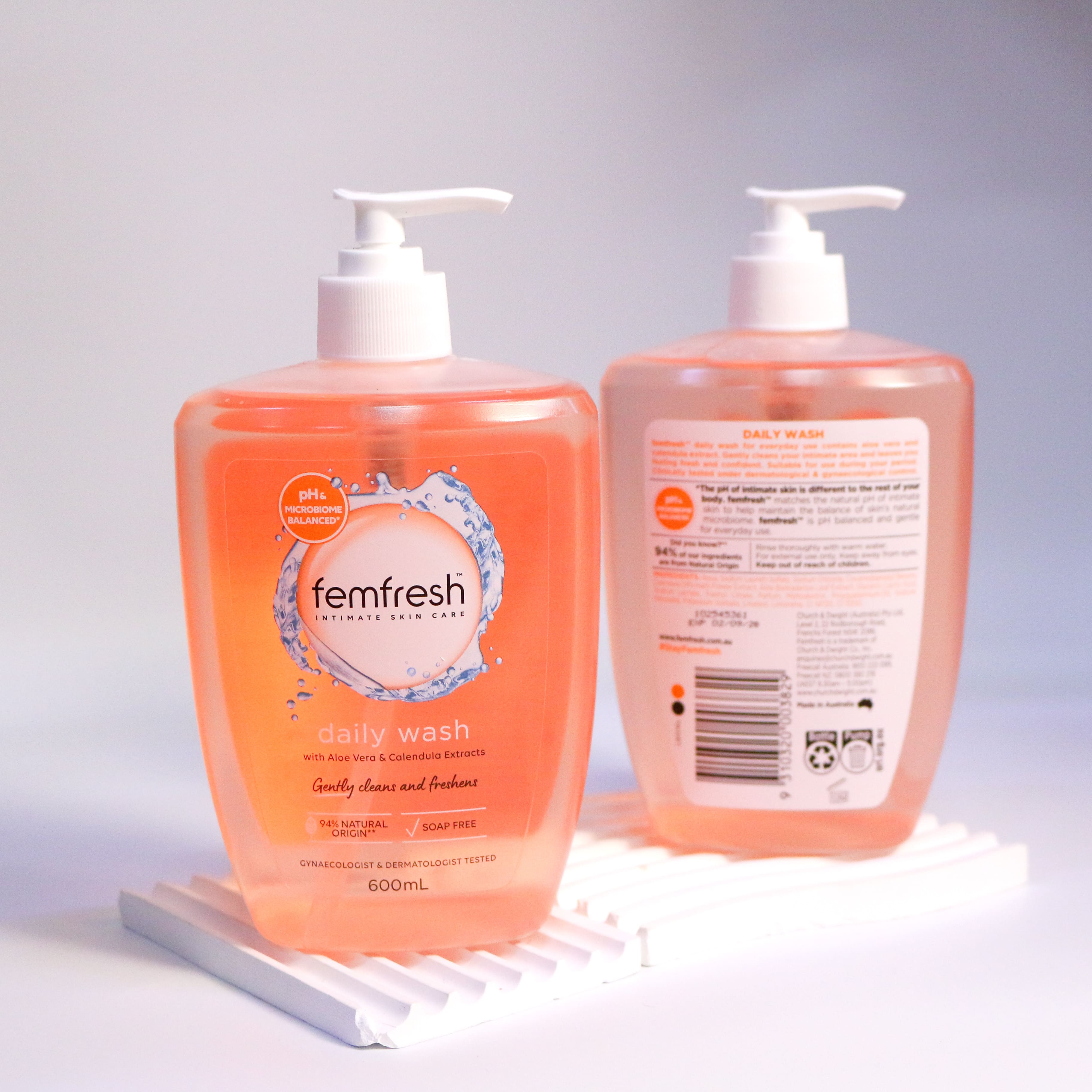 Femfresh intimate skin care dung dịch vệ sinh phụ nữ không chứa xà phòng, cân bằng độ PH 600ml (2028)