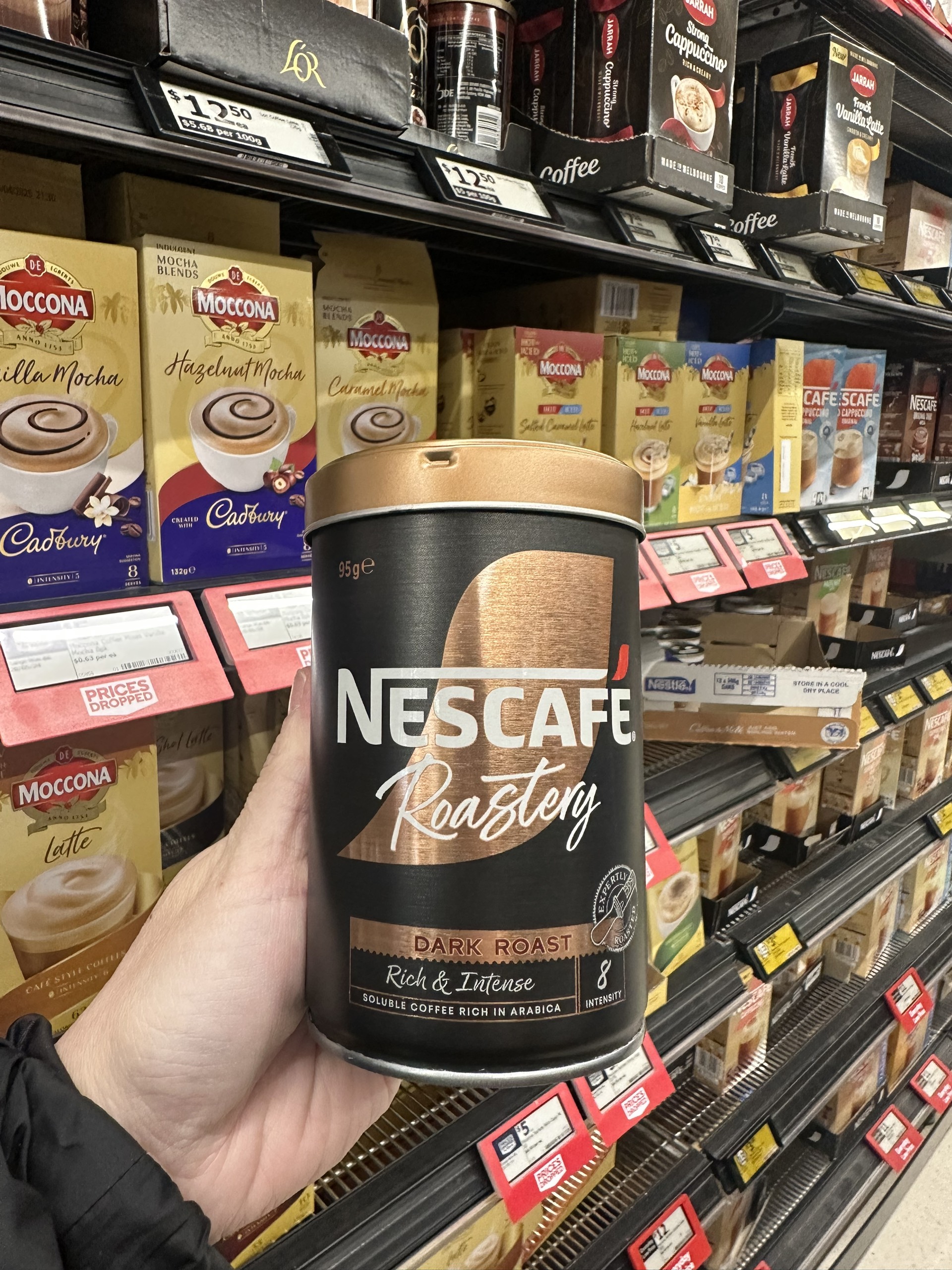 Nescafe Roastery dark roast cà phê hòa tan rang đậm hương socola đen 95g (08/25)
