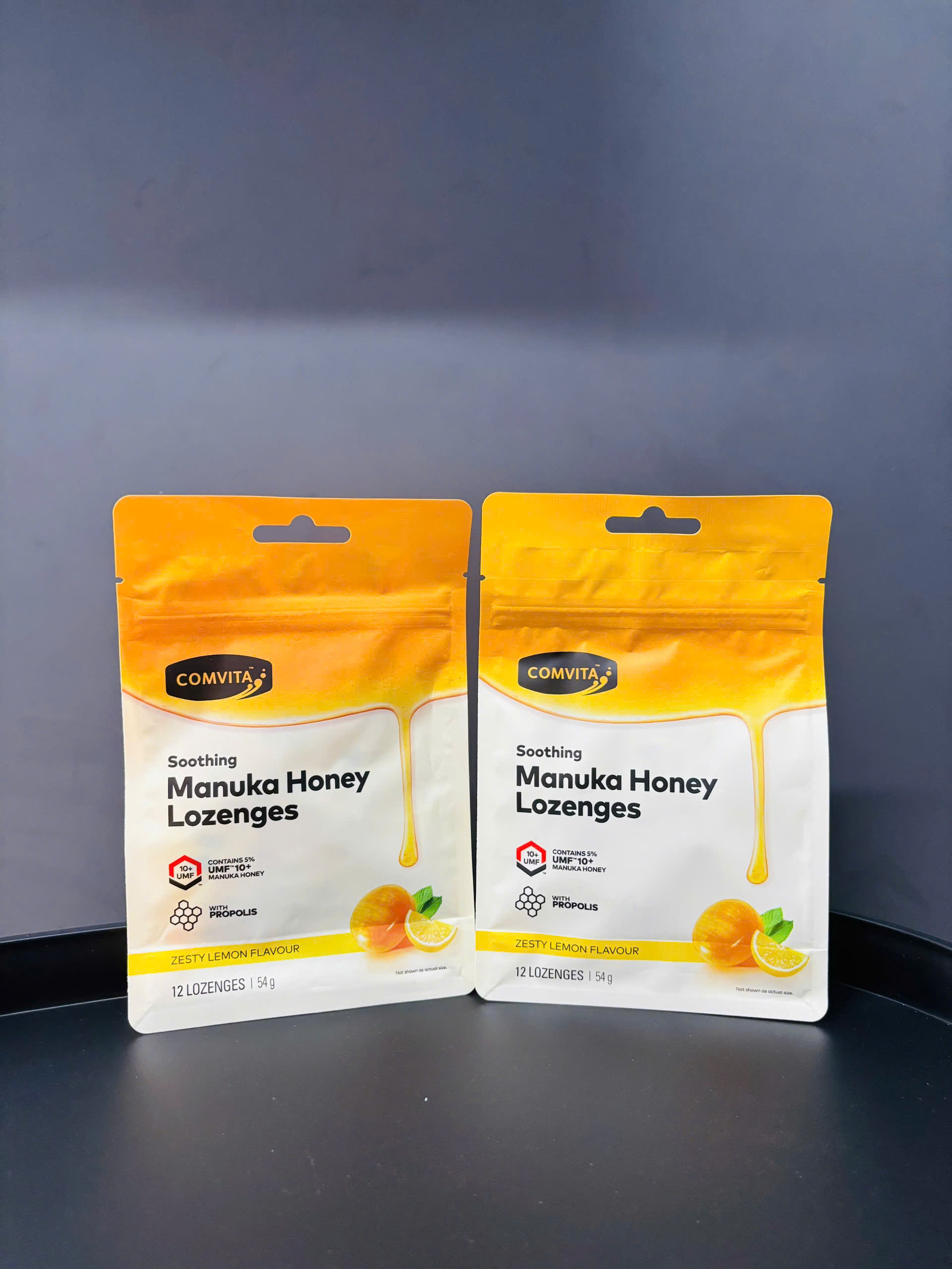 Comvita manuka honey lozenges UMF10+ kẹo mật ong vị chanh 12v (01/27)