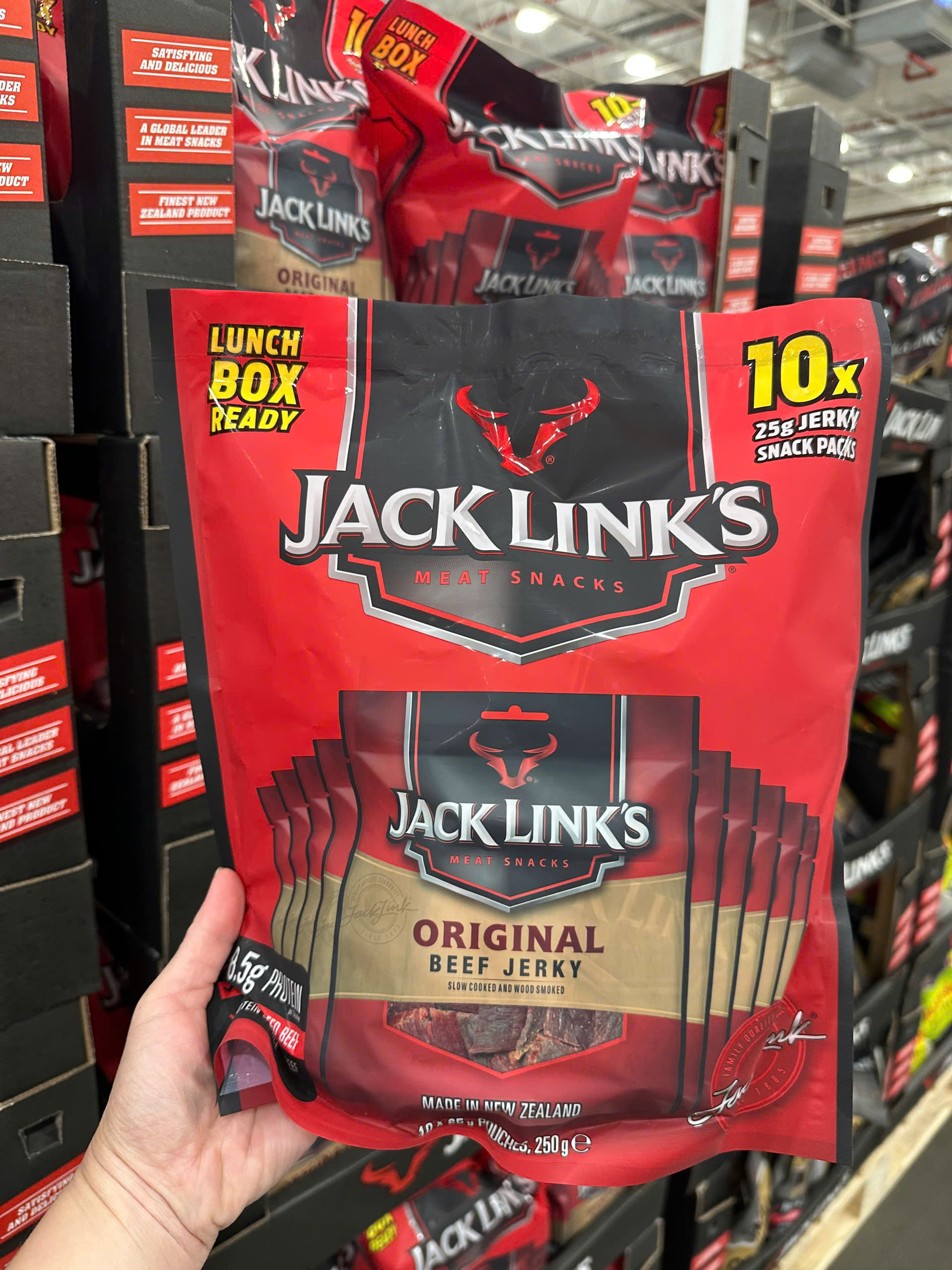 Jack Link's original beef jerky khô bò vị nguyên bản giàu protein, ít béo 10 túix25g (04/27)