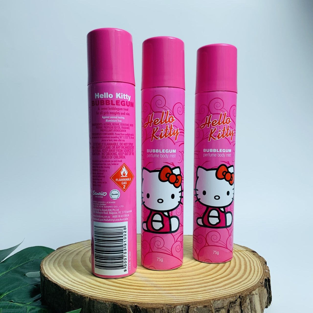 Hello Kitty Bubblegum Body Mist Spray Xịt thơm toàn thân cho bé mùi kẹo cao su ngọt 75g