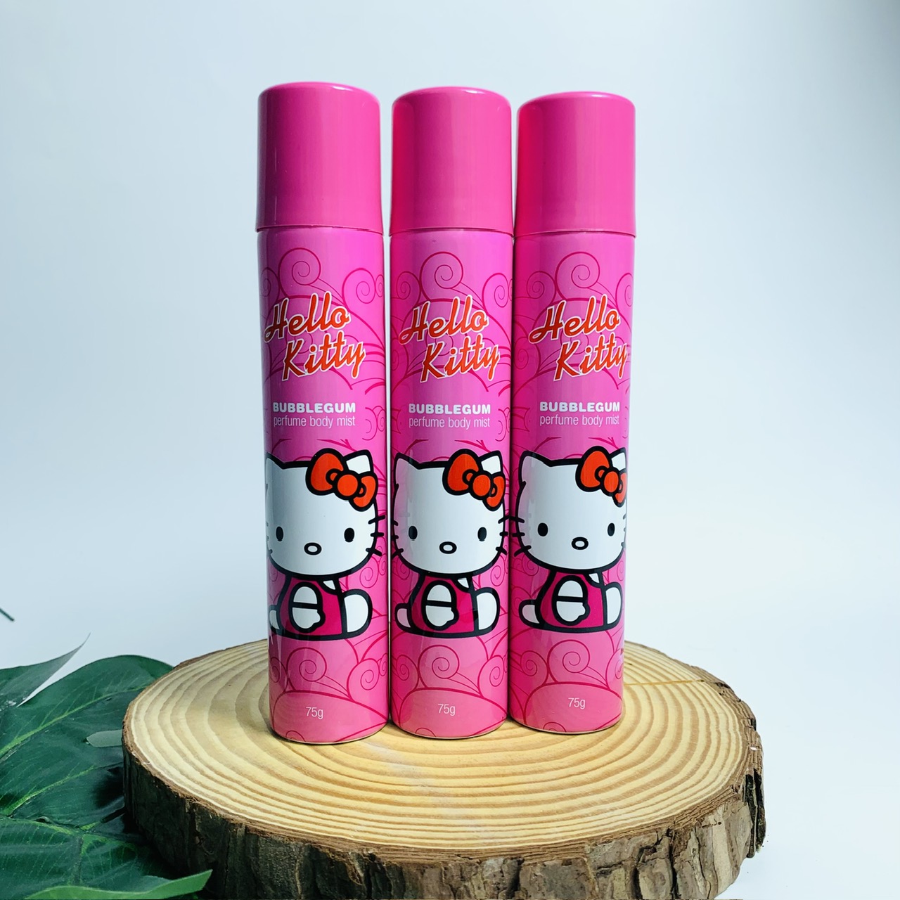 Hello Kitty Bubblegum Body Mist Spray Xịt thơm toàn thân cho bé mùi kẹo cao su ngọt 75g