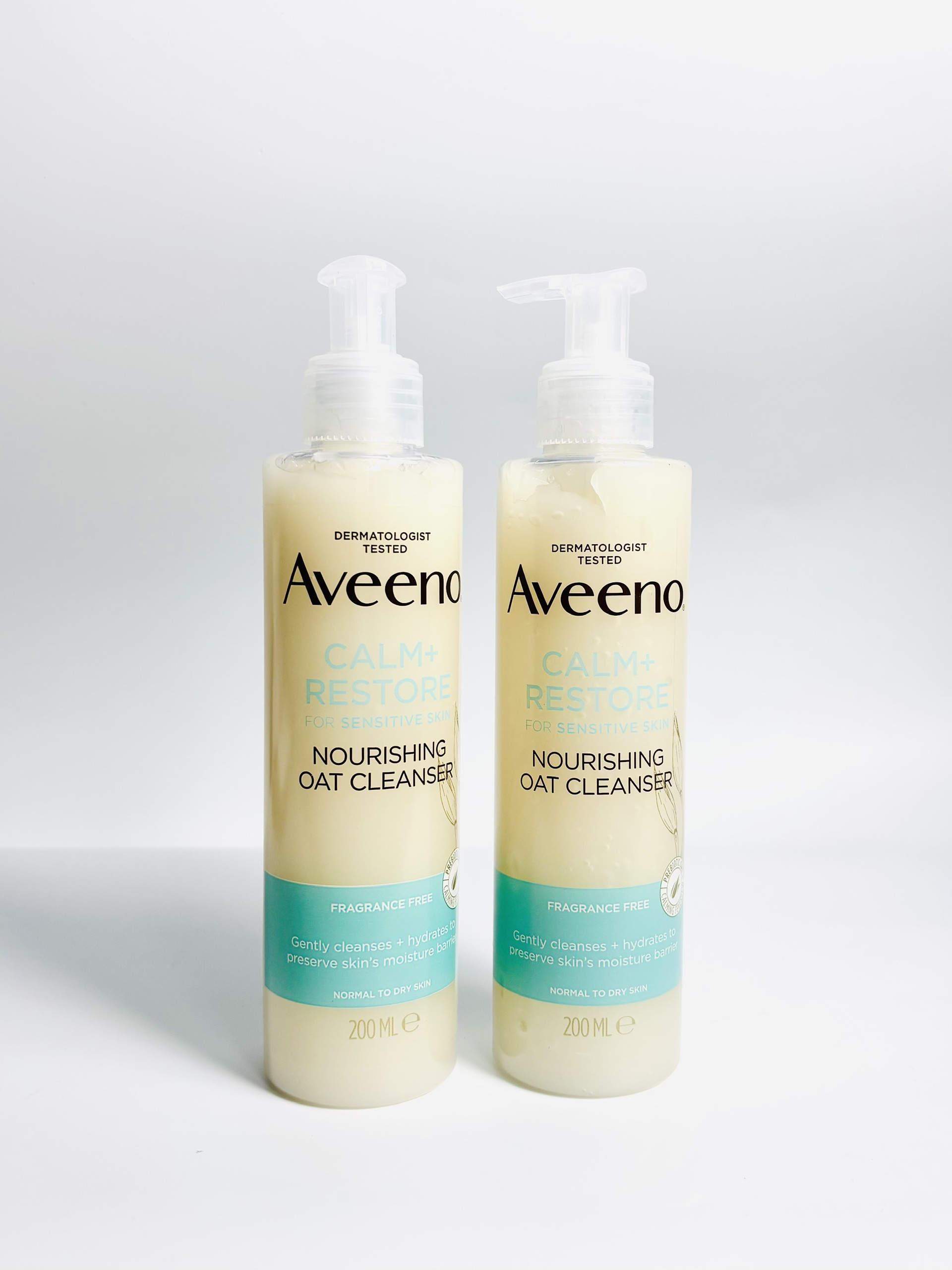 Aveeno Face Calm and Restore Nourishing Oat Cleanser sữa rửa mặt yến mạch cho da nhạy cảm 200ml
