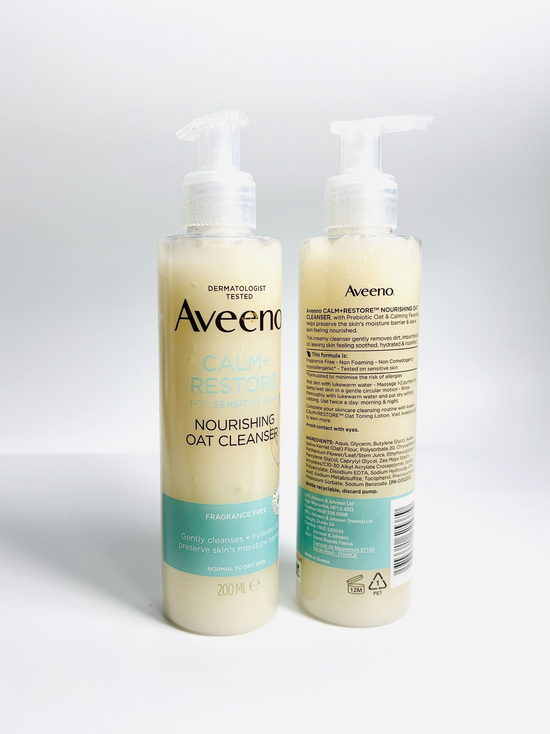 Aveeno Face Calm and Restore Nourishing Oat Cleanser sữa rửa mặt yến mạch cho da nhạy cảm 200ml
