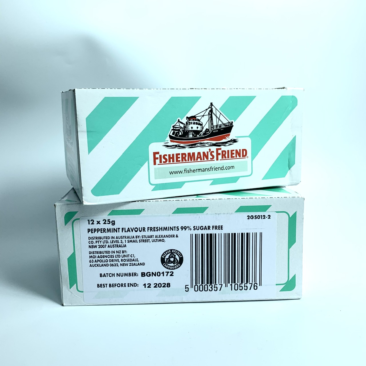 Fisherman's Friend Mint kẹo con tàu Úc ngậm cay the mát giảm ho 12 gói x 25g (08/29)